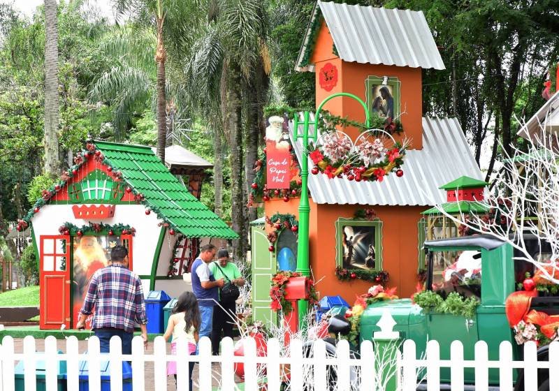 Programação natalina terá desfiles, shows e Papai Noel no Centro Histórico