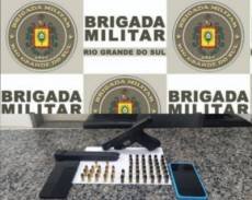 BM prende dupla armada com pistola e veículo roubado, em Santo Ângelo 