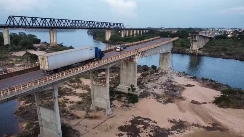 Queda de ponte entre Maranhão e Tocantins deixa dois mortos e oito desaparecidos