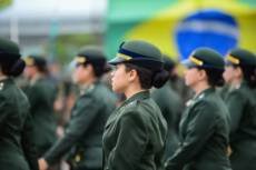 Mais de 7 mil mulheres se inscreveram nos primeiros dias de alistamento militar feminino