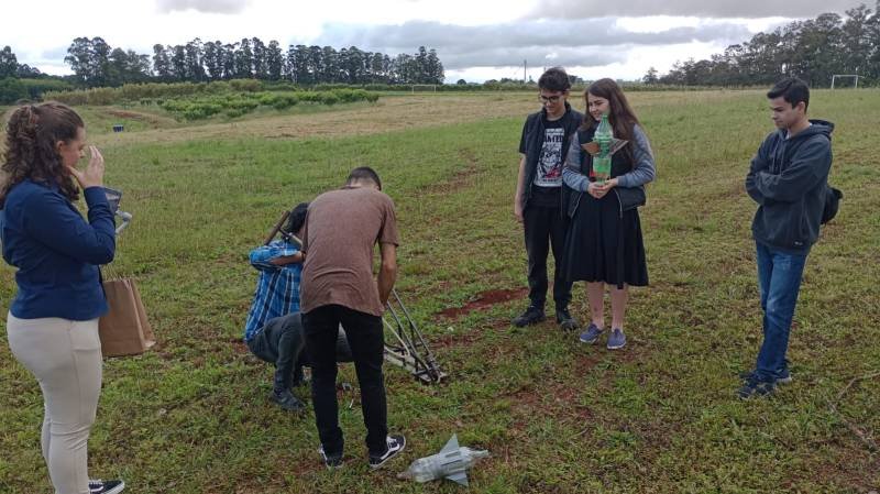 Cursos de Engenharia e TecnoURI participam de oficinas com alunos do Iffar