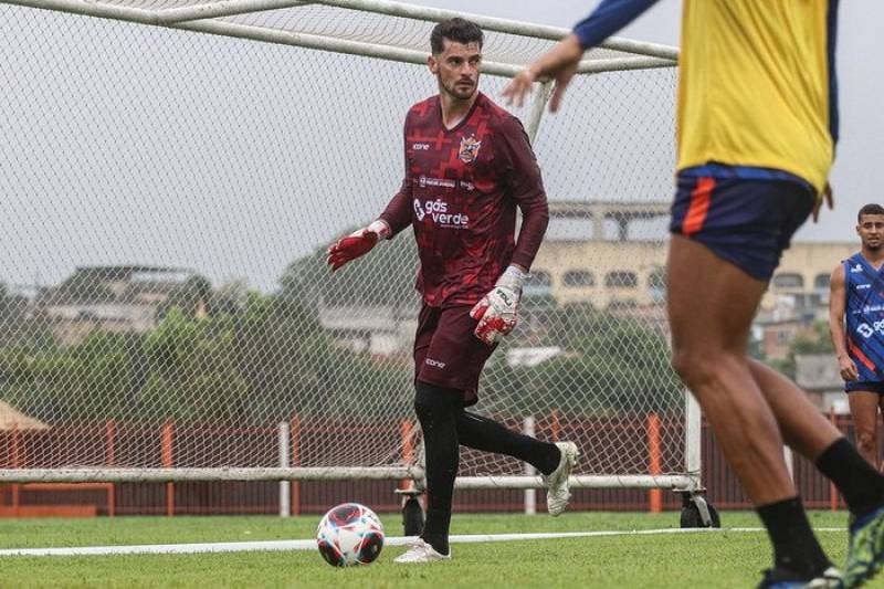 Diretoria do Nova Iguaçu confirma ida de goleiro para o Inter